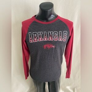 Arkansas Razorbacks T-Shirt Adult  Small Colosseum Athletic Gambini Raglan Shirt